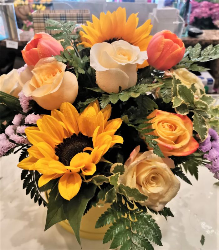 flower box fiori colorati misti con girasoli L